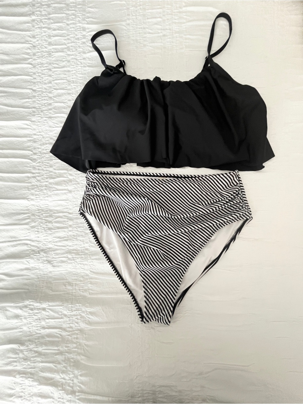 Cupshe Black Ruffle bikini Top with Black & White Striped High-Waist Bottoms